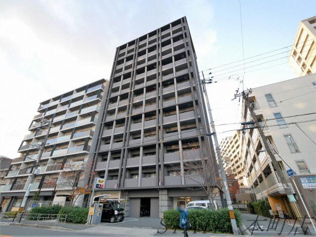 プール・トゥジュール梅田ウエスト