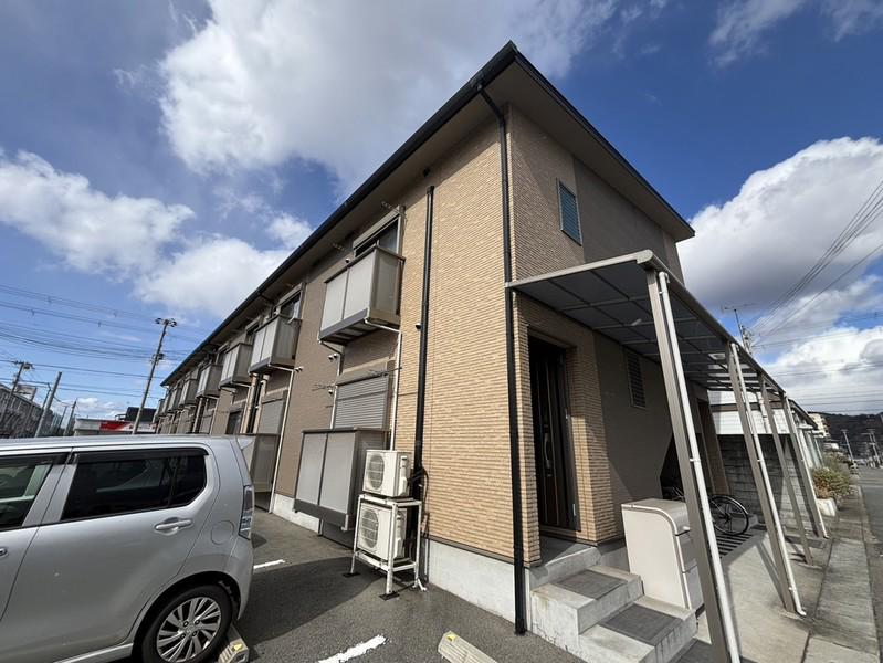 エトランス小松町A(1K/1階)