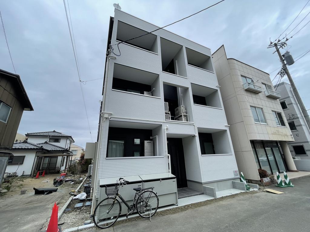 ガーデンパーク八本松A