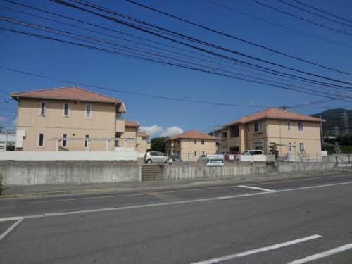 カーザ上の原 A棟