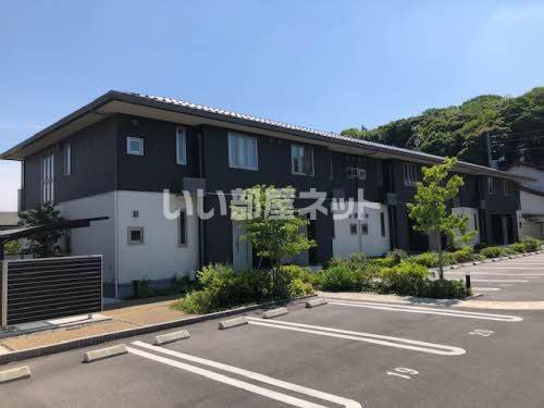 シェリール・ガーデン 弐番館