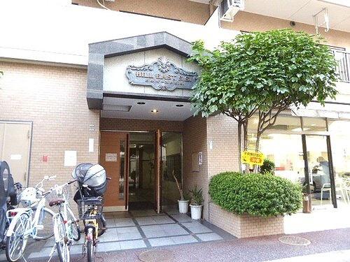 ヒル・イーストS.S