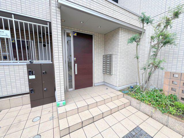 セントラルコート高井田