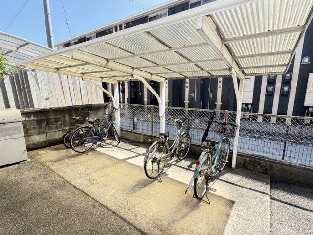 オリヴィエ東川口