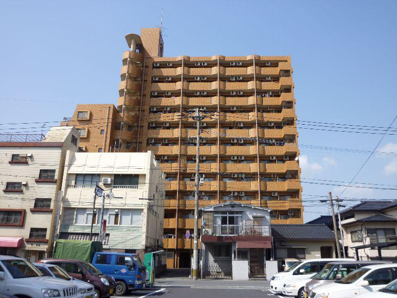 ライオンズマンション交通局前201号