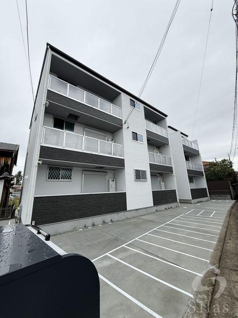 AVANTIO HONMACHI