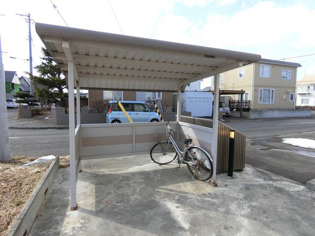 ＪＲ千歳線 恵み野駅 徒歩17分 2階建 築17年