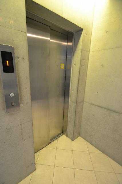 アルファレガロ駅前通
