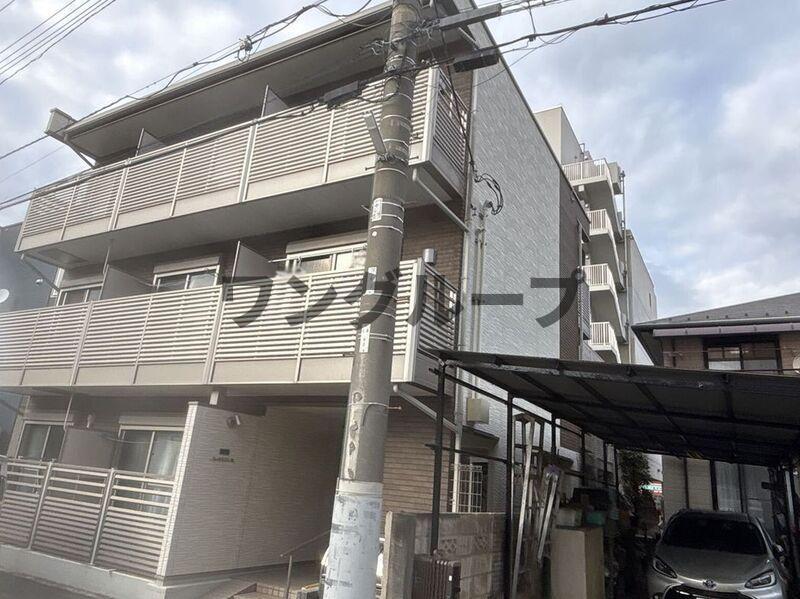 クレイノウィステリアIV