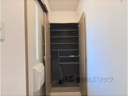 ラフィーネTENRIA・B棟(3DK/1階)の外観写真