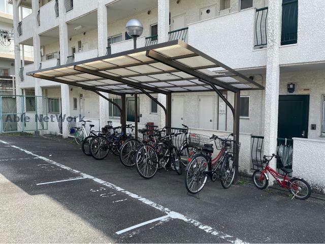 エスポア三好