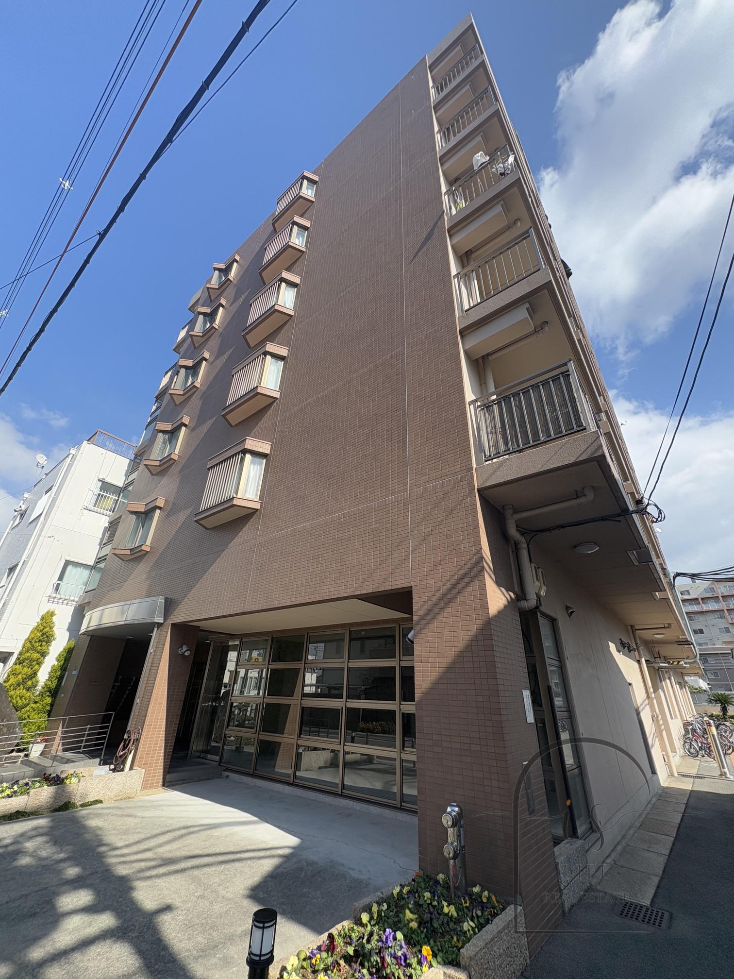 戴慶カーサグラシア