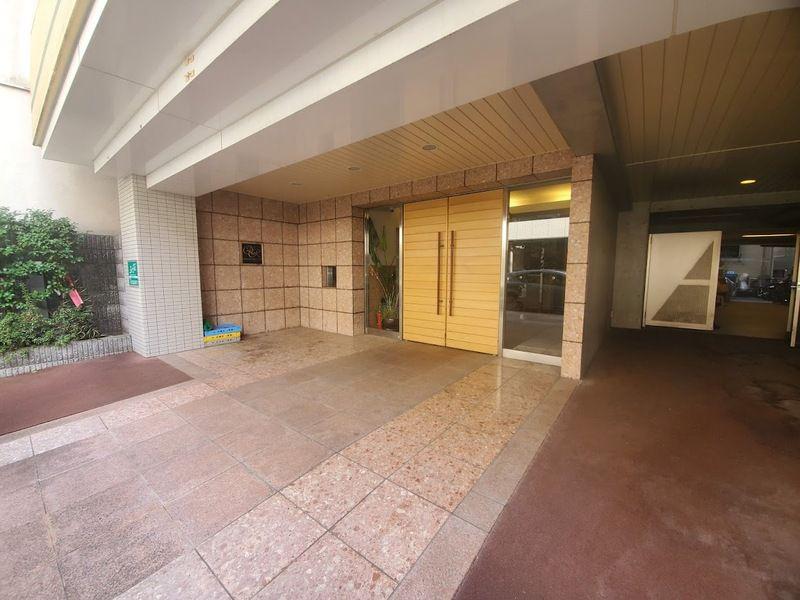 クイーンズレゾン新御徒町