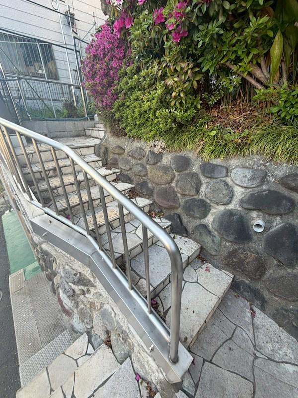 小田急江ノ島線 六会日大前駅 徒歩8分 2階建 築57年