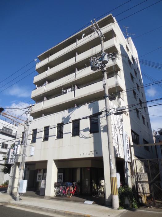 ホワイエ九条