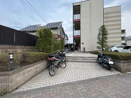 レオパレスMLハロープラザ