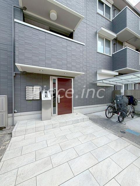 D-ROOMU-NOE