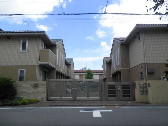 アージョ3