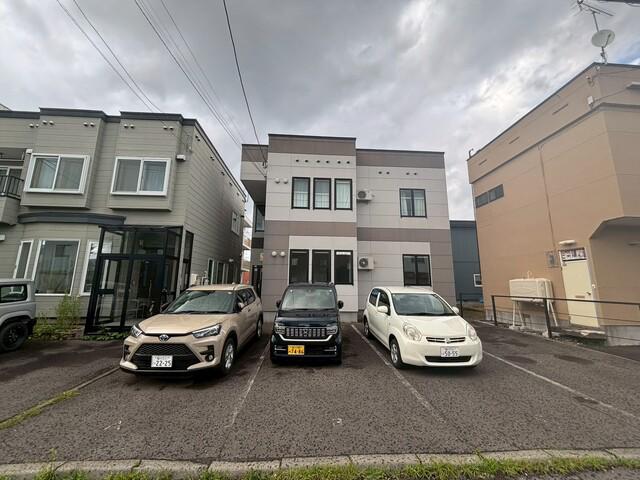 プラス33