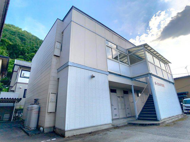 パールハイツ松波