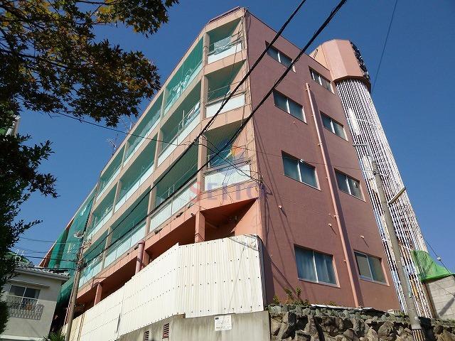 草野マンション8号館