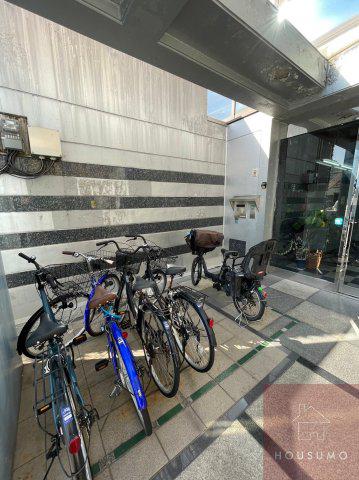グランヴィ新大阪