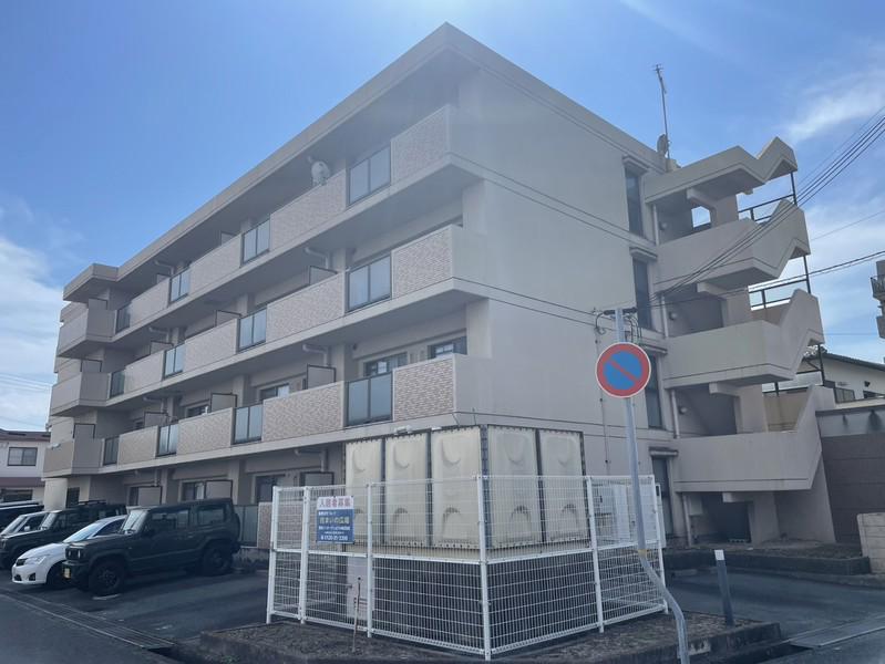 グレース平野