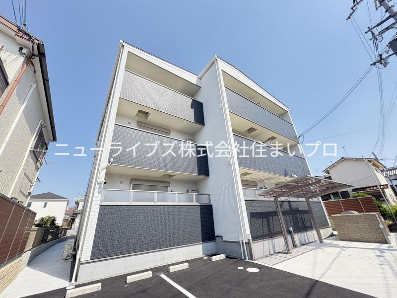 クリエオーレ秦町