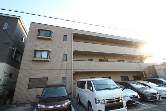 クレストハイム引山