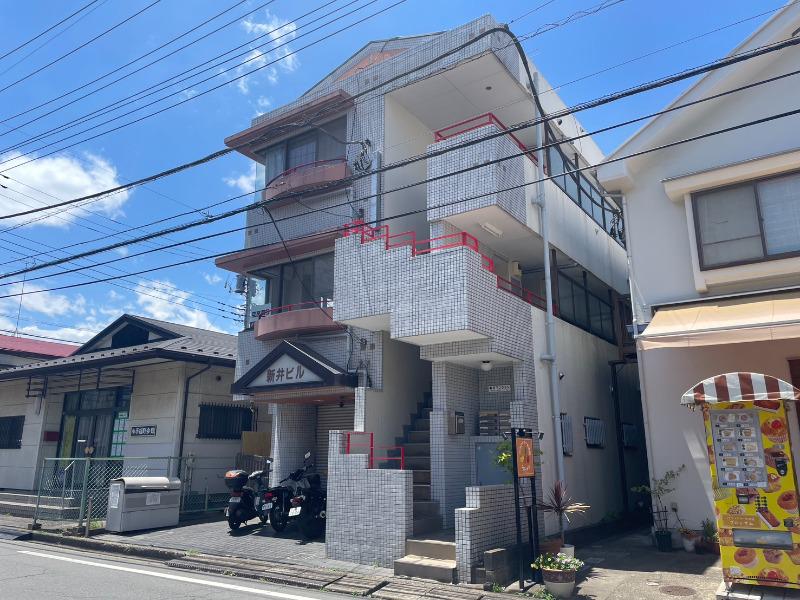 新井マンション