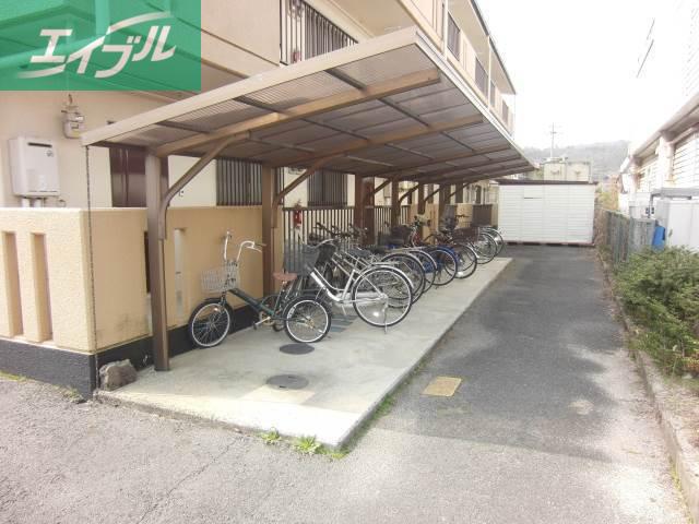 マンション津高