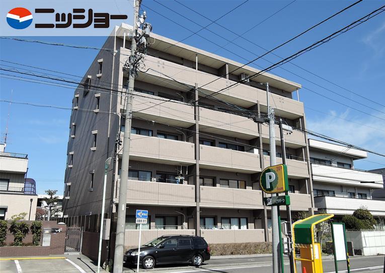 ファミーユ柳原