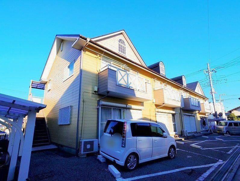 ロイヤルハイツB