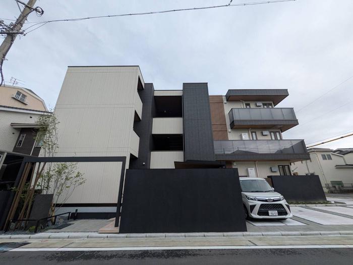 セレスティア草薙町
