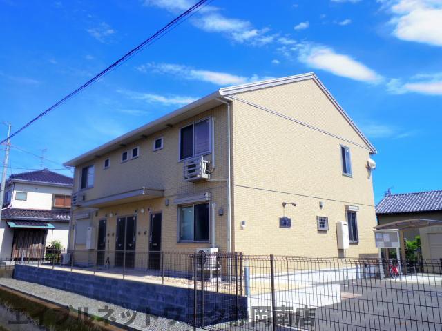 カリーナ