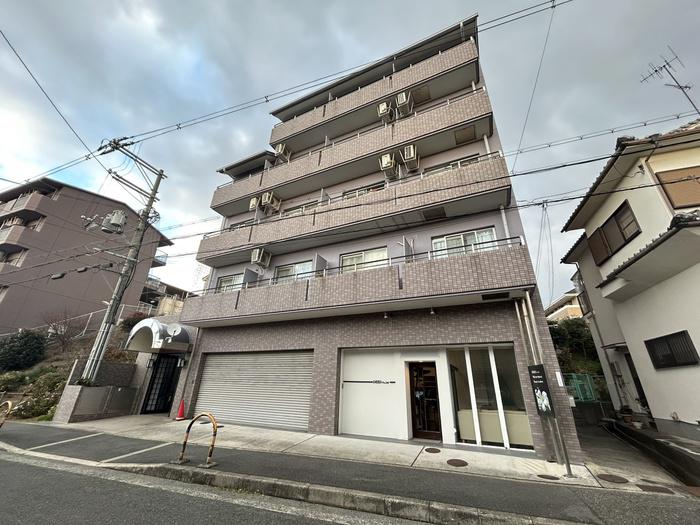 アーバンドゥコンゴ-