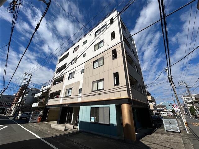 セラーン新宿