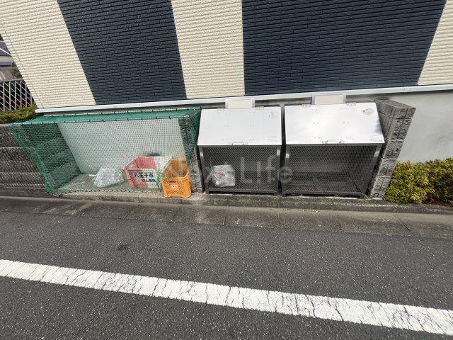 レオネクスト伊那富