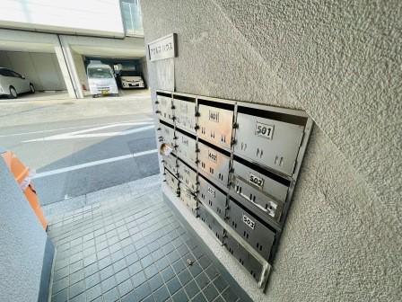 アウルズハウス