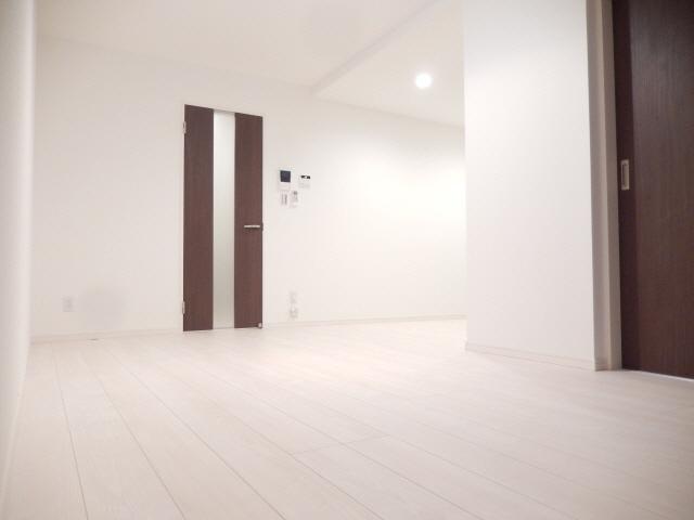 アーバンブライト麦野