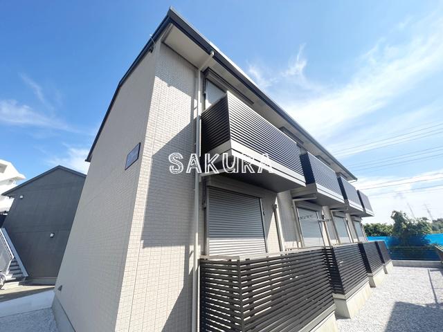 セレーヌ仲町台B(1K/1階)