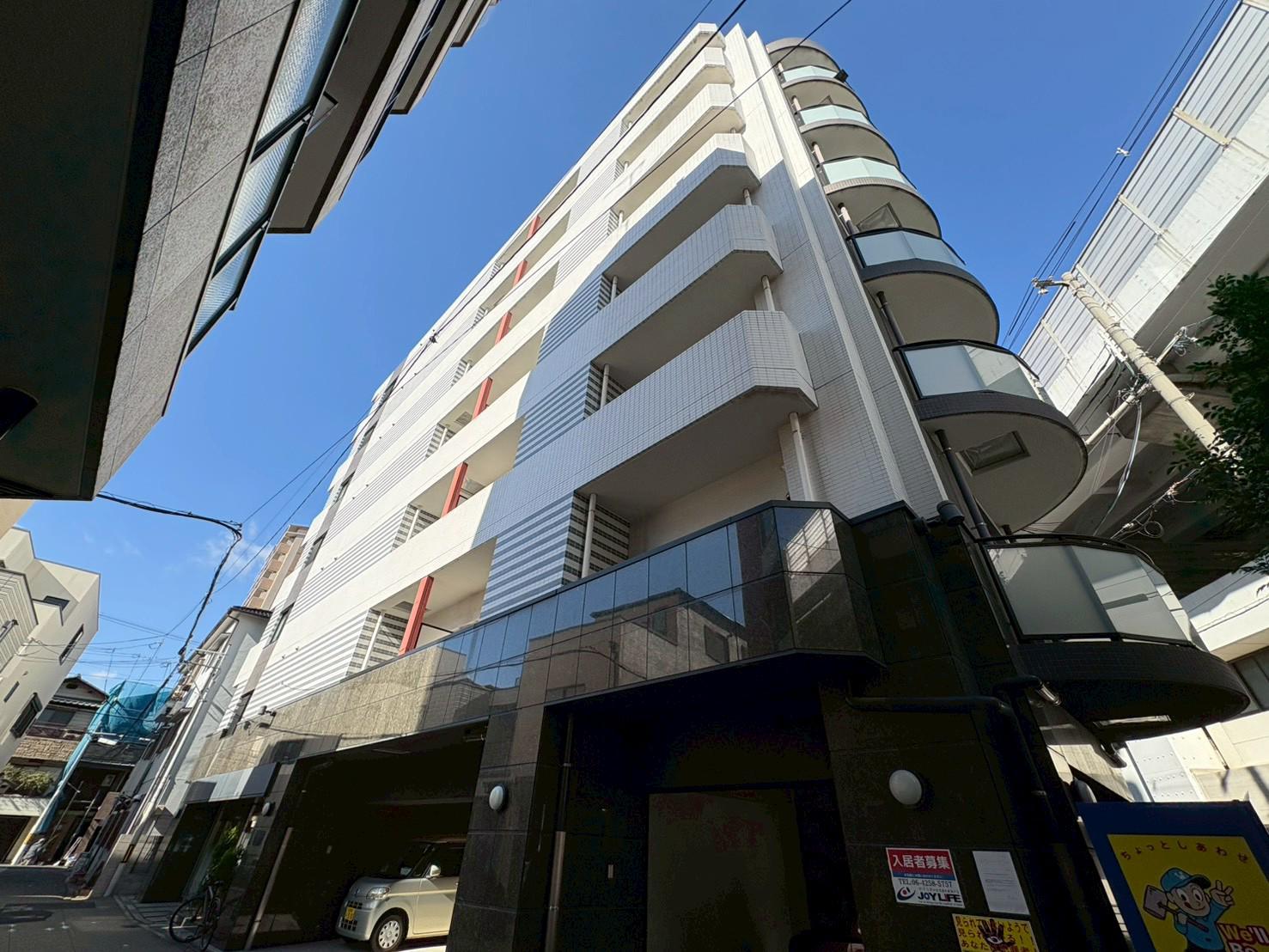 ブルービ-田辺駅前