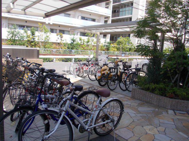 スリーハーブズ メルヴェーユ三国ヶ丘