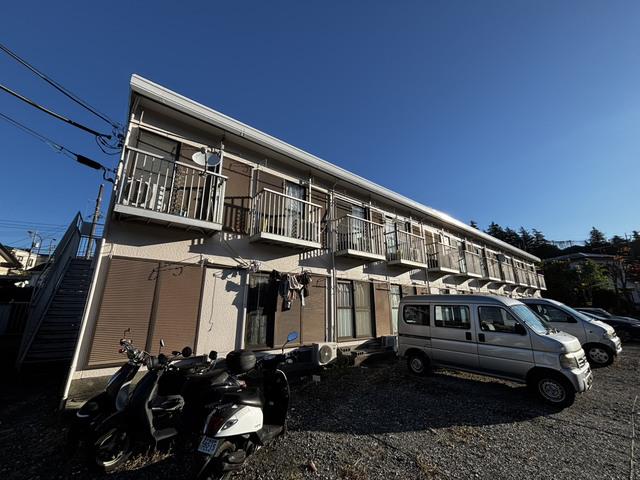 ハイツ向の岡