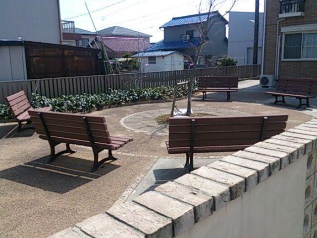 リビングタウン鈴鹿旭が丘 E棟