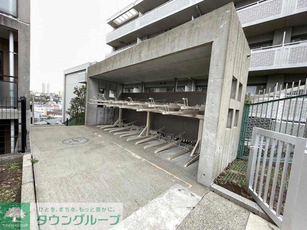 TS GARDEN西寺尾 B棟