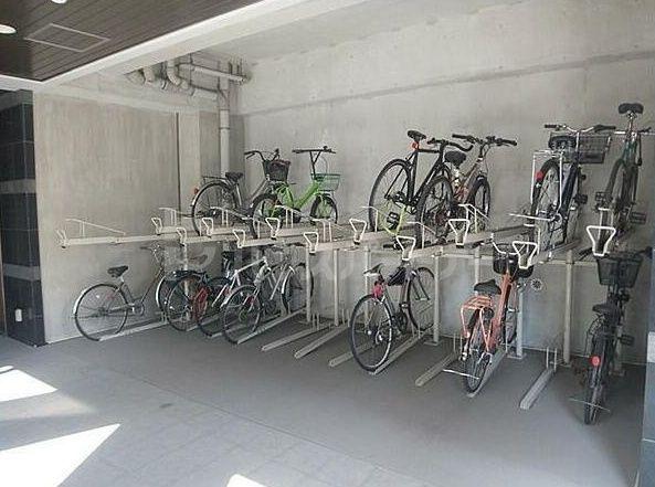 TRADIS NIPPORI S