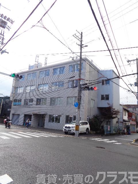 岡林ビル