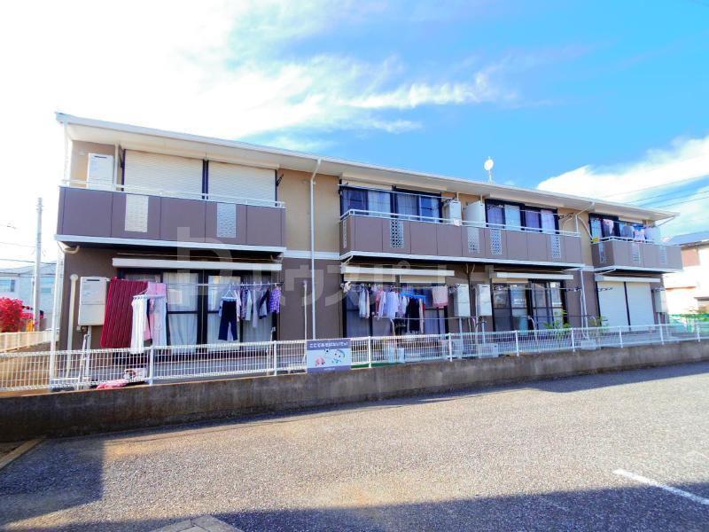 ロイヤルタウン泉