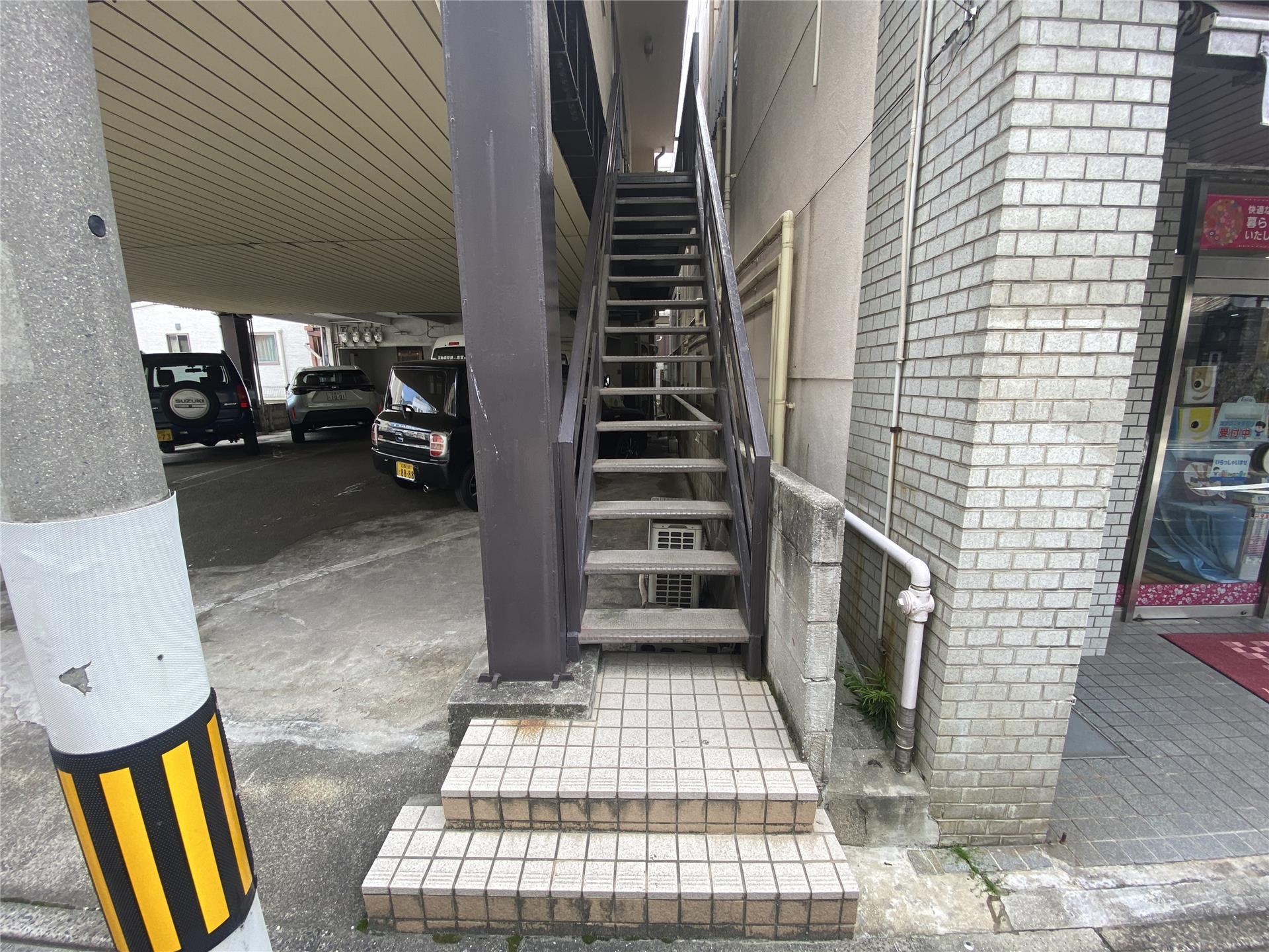 東中央1丁目浜田アパート